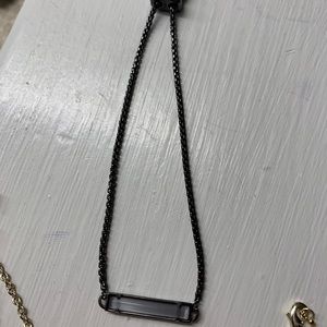 Kendra Scott bracelet